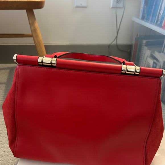Selena Gomez signed COACH bag - Picture 6 of 10